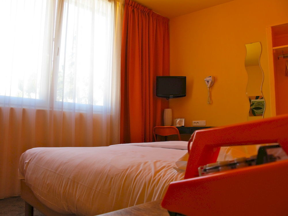 Hotel Alnea Cannes Ngoại thất bức ảnh